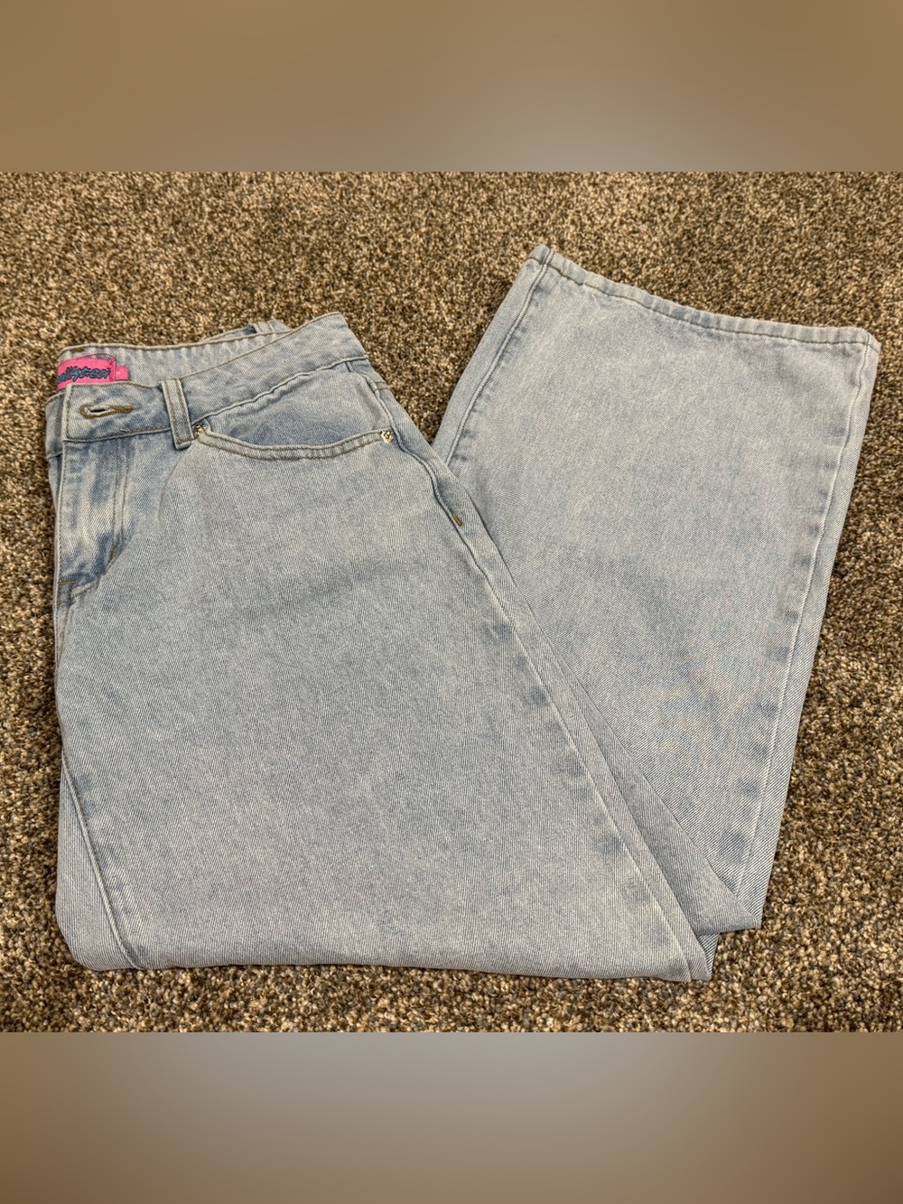Edikted Light Wash Women’s High-Rise Wide Leg Jeans size small 28” inseam